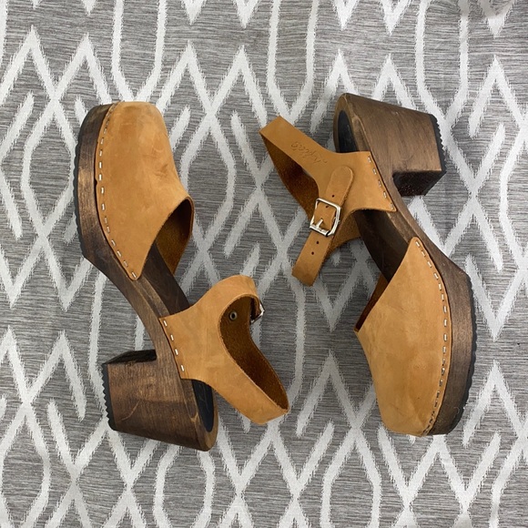 Lotta From Stockholm Shoes - Lotta’s Stockholm Mary Jane Wood Heel Clogs